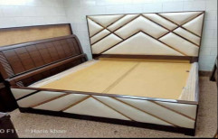 Plywood Wooden King Size Double Bed, With Storage